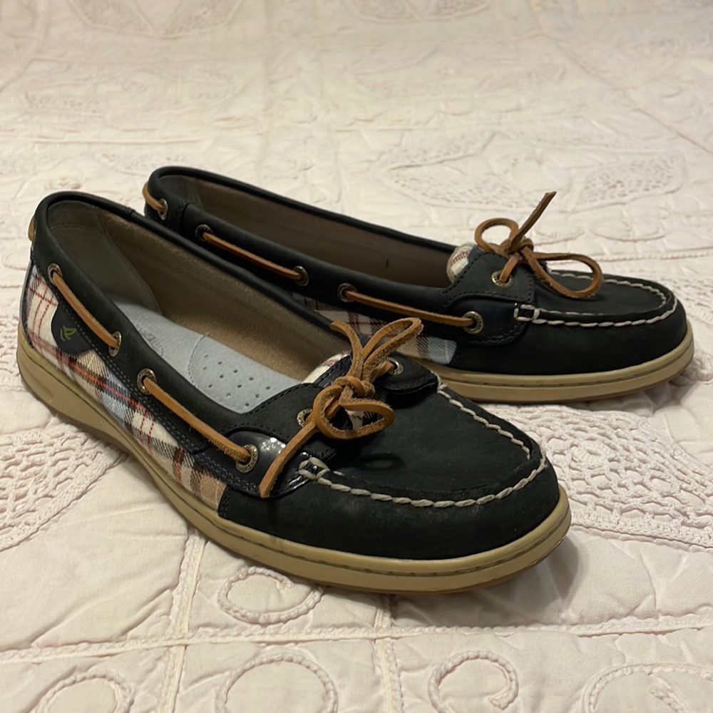Sperry Top-Siders in navy blue size 10